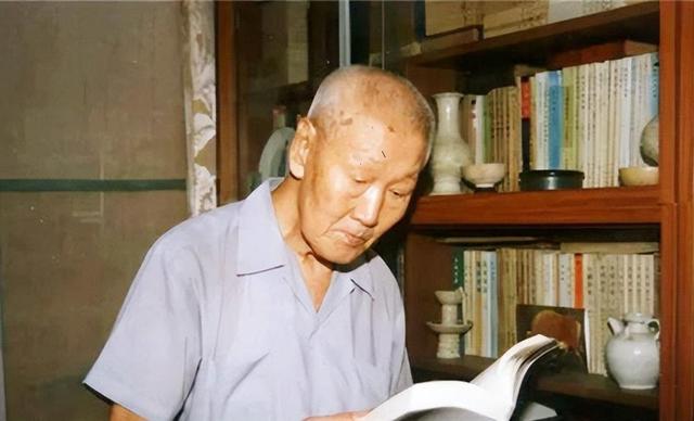 张中行是一位能人，与季羡林齐名，细品他格言，感悟人生真谛